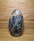 Schwarzer Mondstein Freiform – Schutz, Intuition & emotionale Tiefe