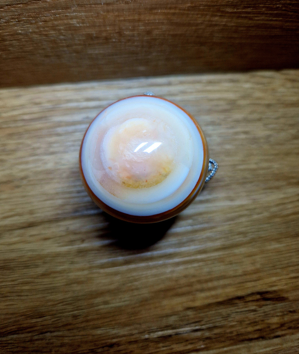 Karneolska krogla – kamen življenjskega veselja in motivacije