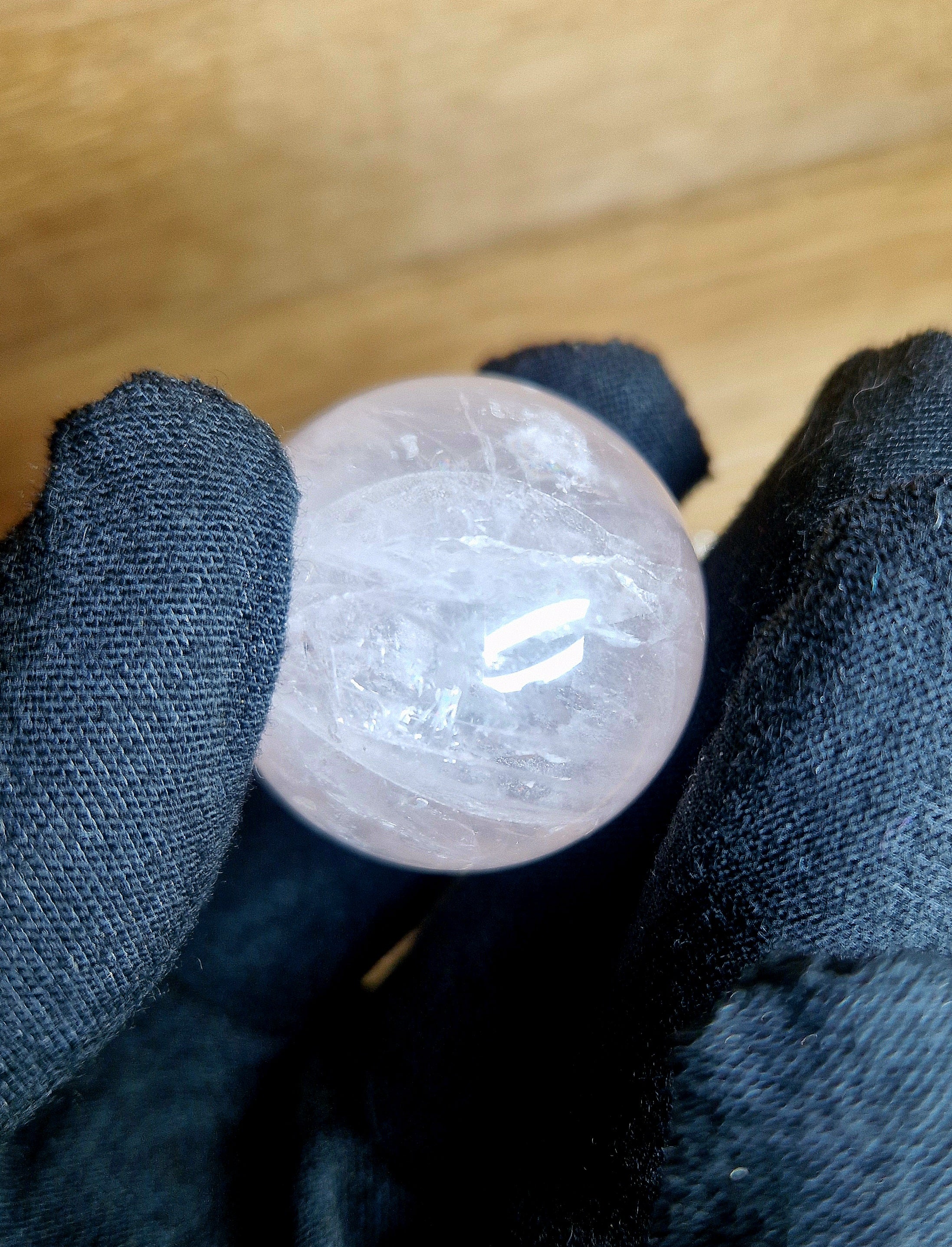 Krogla rožnatega kremena – kamen ljubezni in harmonije