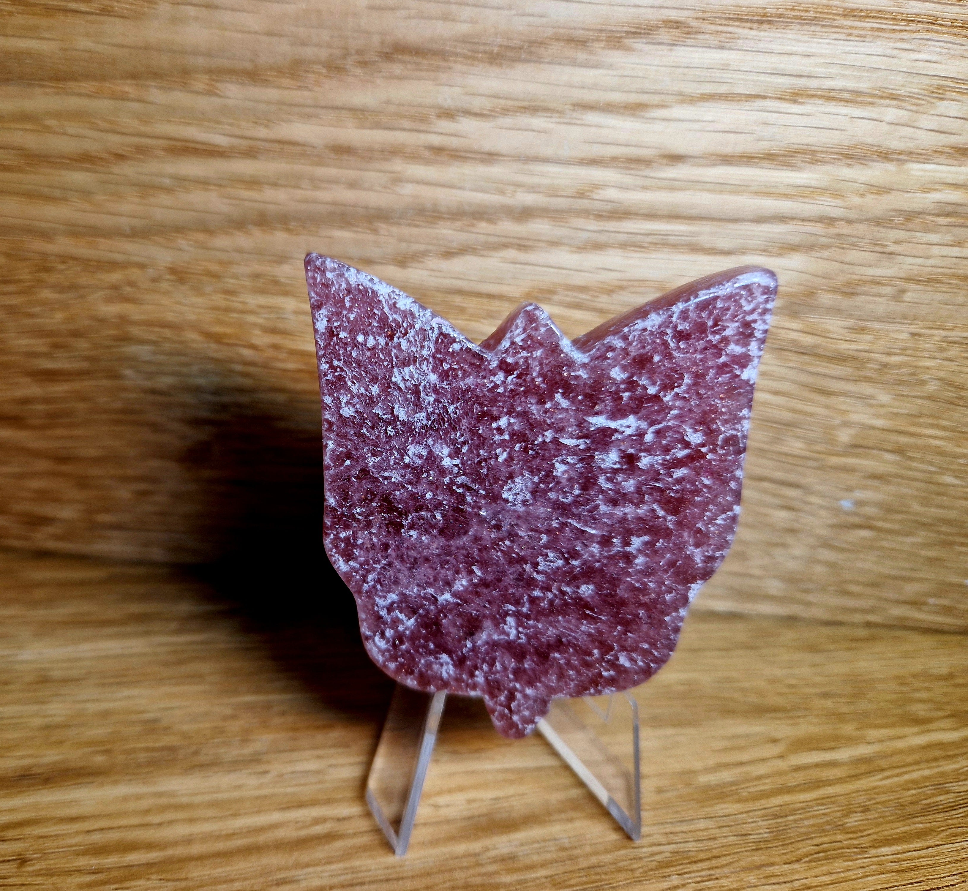 Farfalla di quarzo fragola – Compagna che apre il cuore, piena di energia luminosa