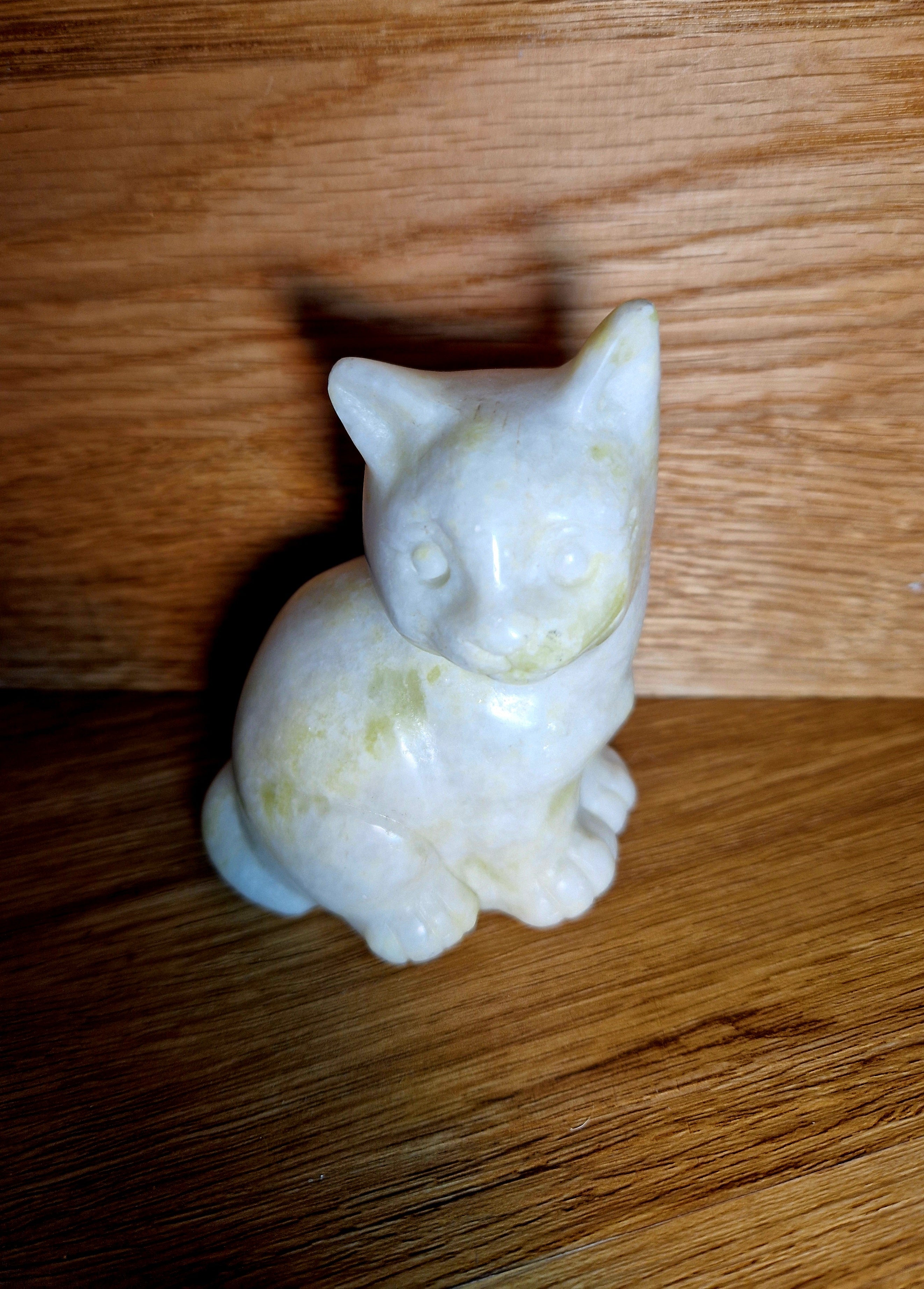 🐾 Serpentin Katze – Handgeschnitzte Dekofigur (530 g, 9,5 cm)