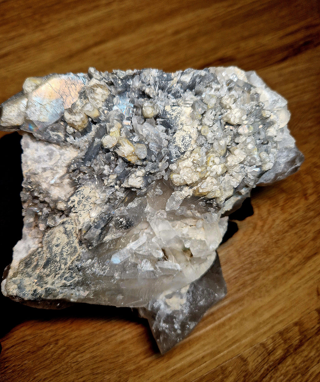 Bergkristall Druse – beidseitig kristallisiert 1,35 kg  Einzigartiges Sammler-Unikat AAA-Qualität