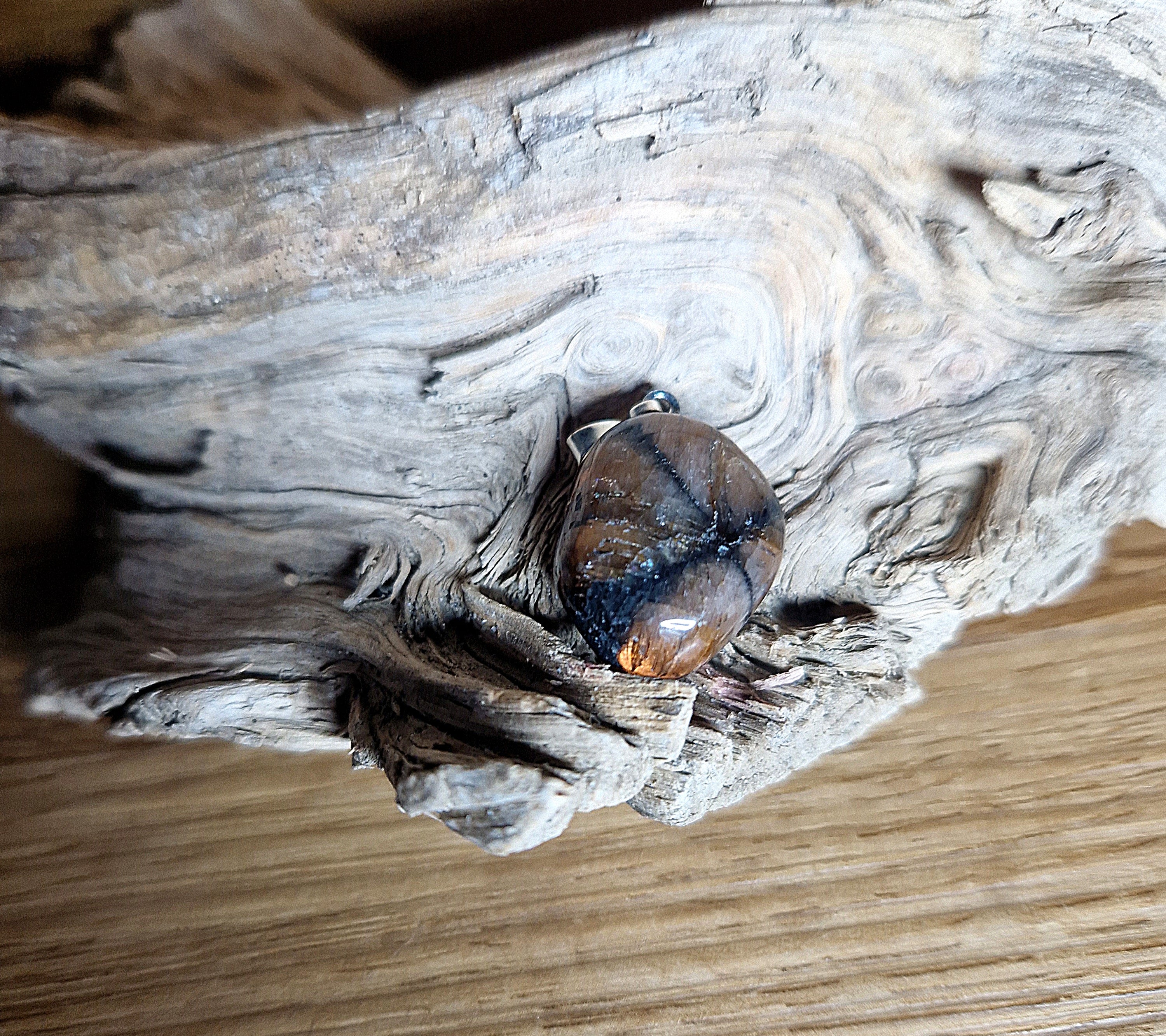 Chiastolith – Kreuzstein Anhänger mit 925 Silberöse A-Qualität