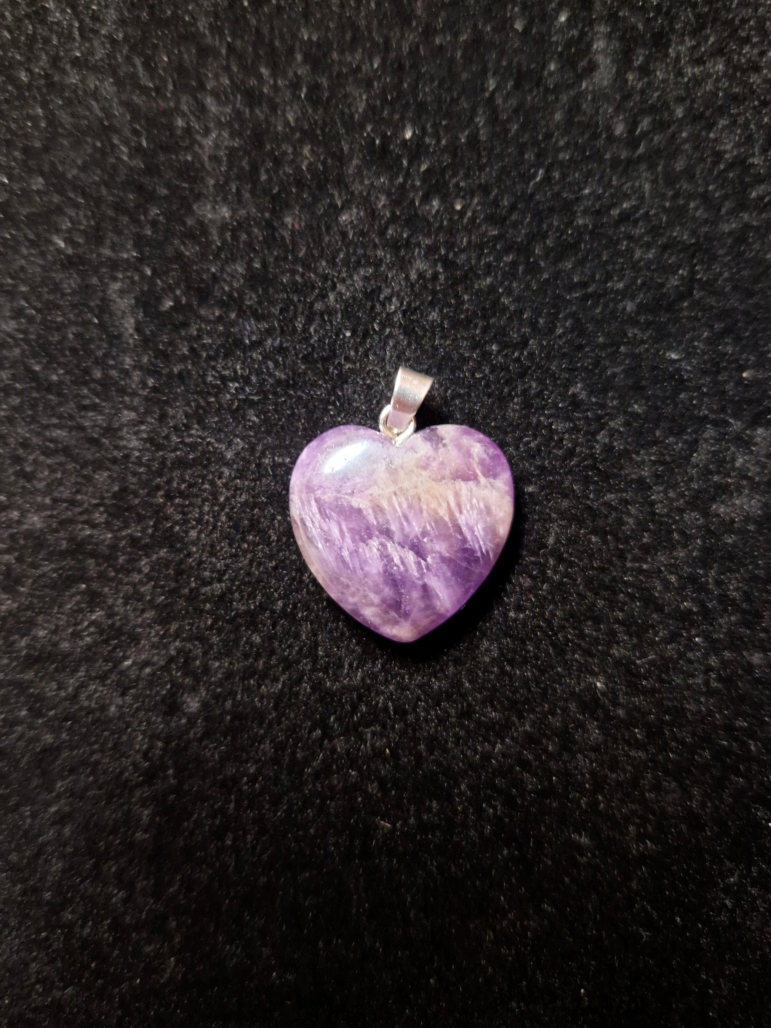 💜 Chevron Amethyst Herz Anhänger – Unikat