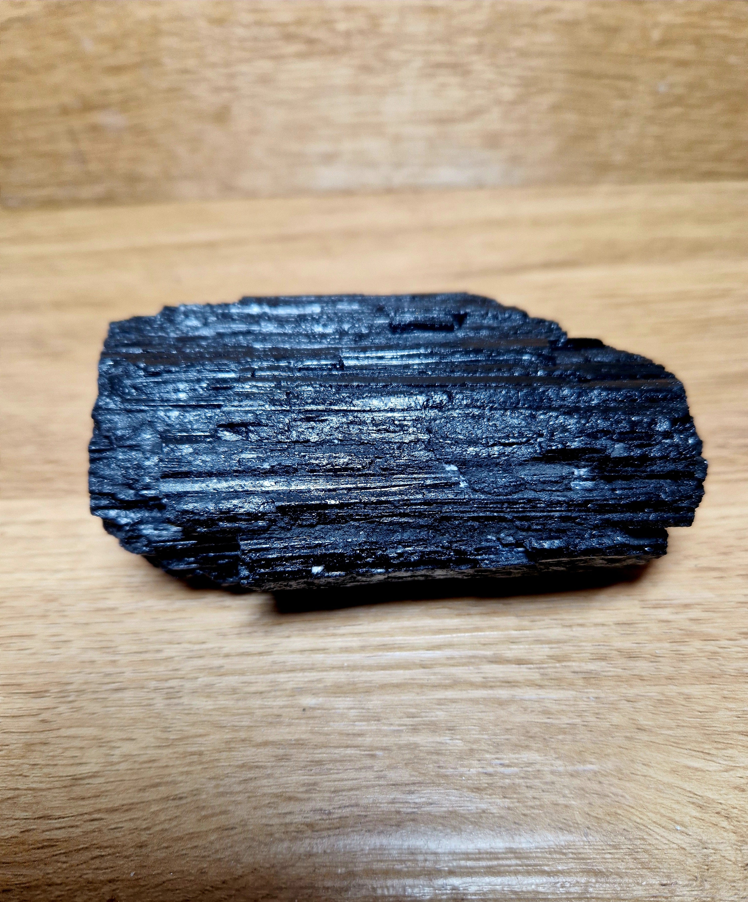 🖤 Schwarzer Turmalin (Schörl) – kraftvolles Schutz-Unikat