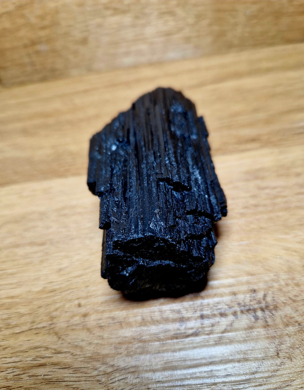 🖤 Schwarzer Turmalin (Schörl) – kraftvolles Schutz-Unikat