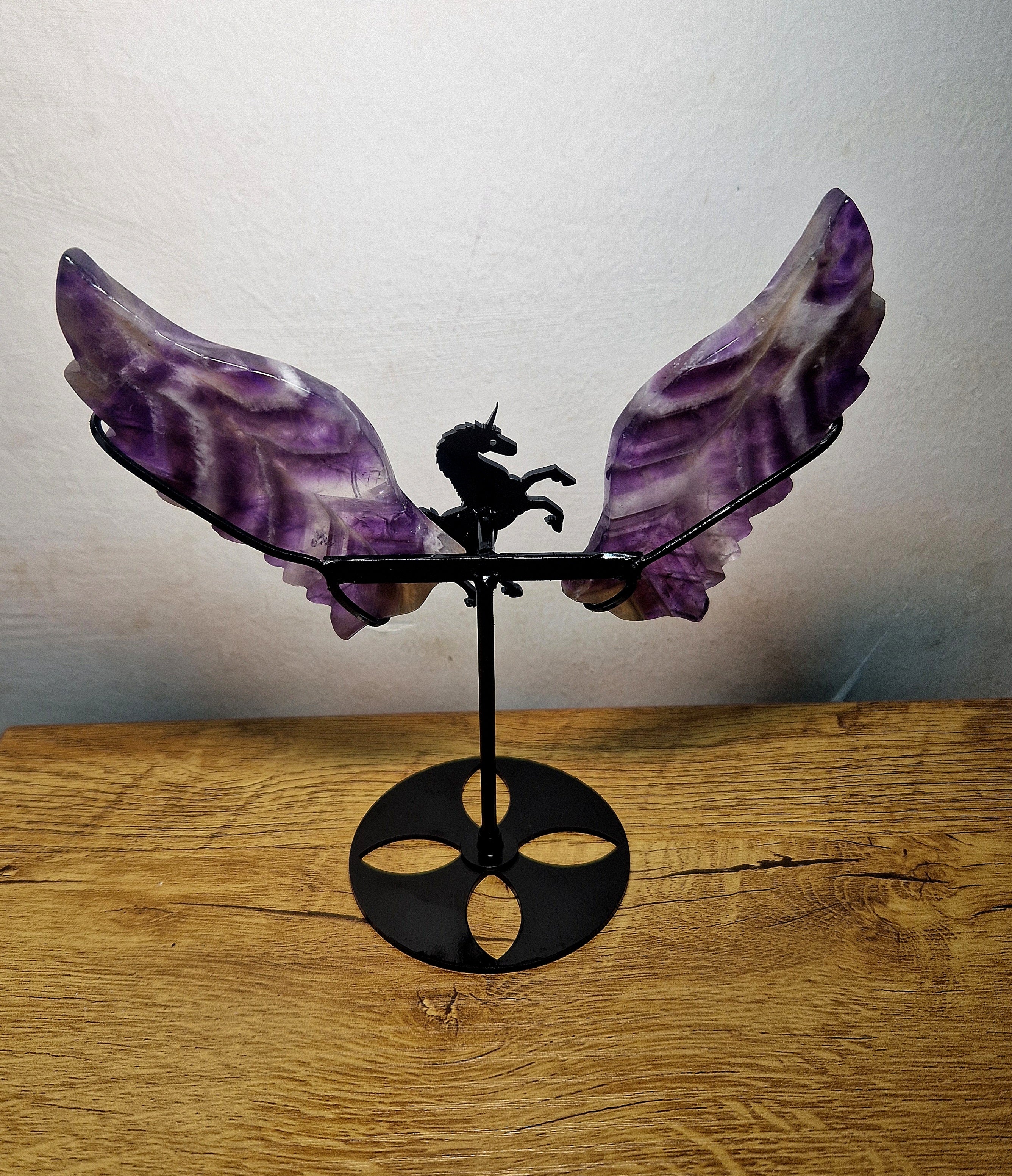 Geflügeltes Einhorn mit Amethyst-Flügeln – B-Ware / Einzelstück