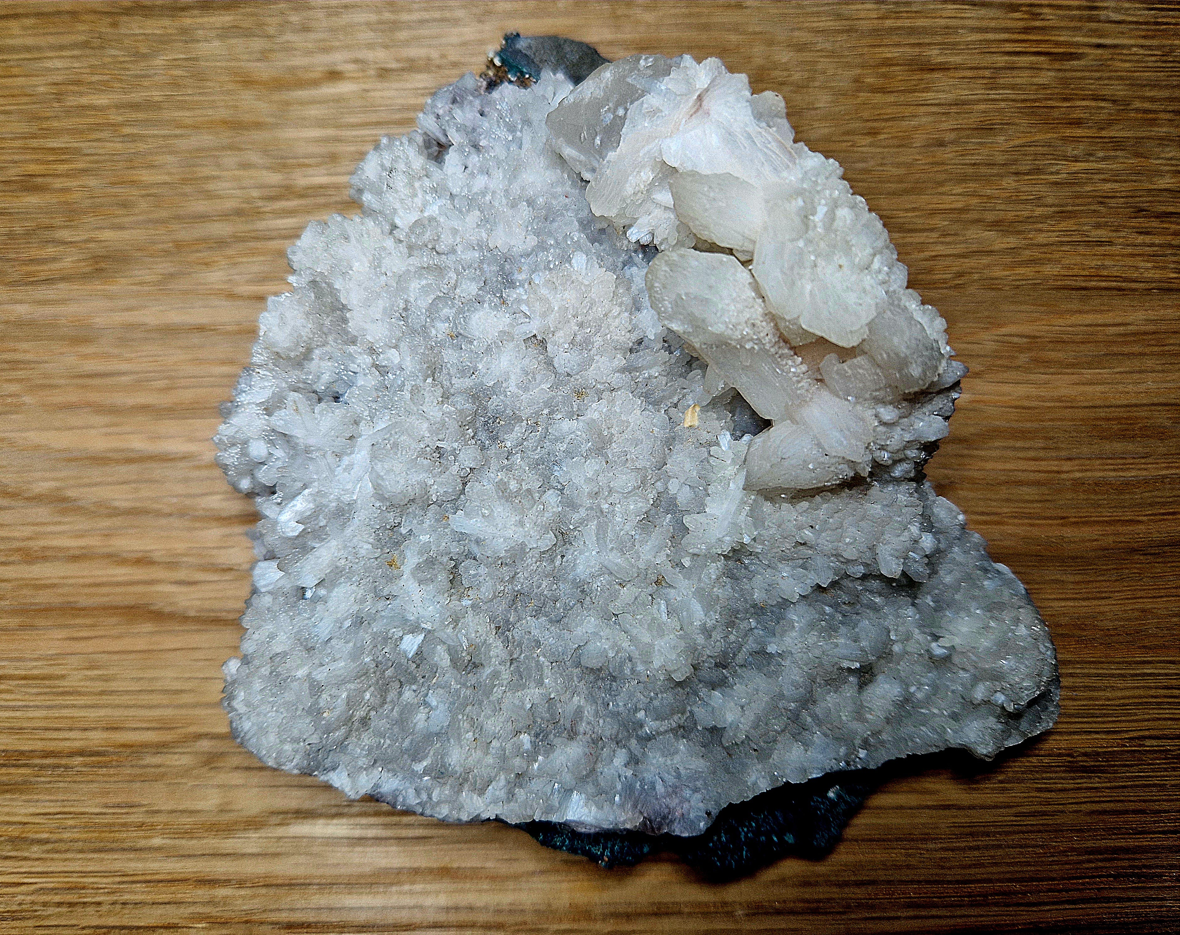 Stilbit Cluster (Zeolith-Gruppe) auf Matrix – Naturkristall ✨