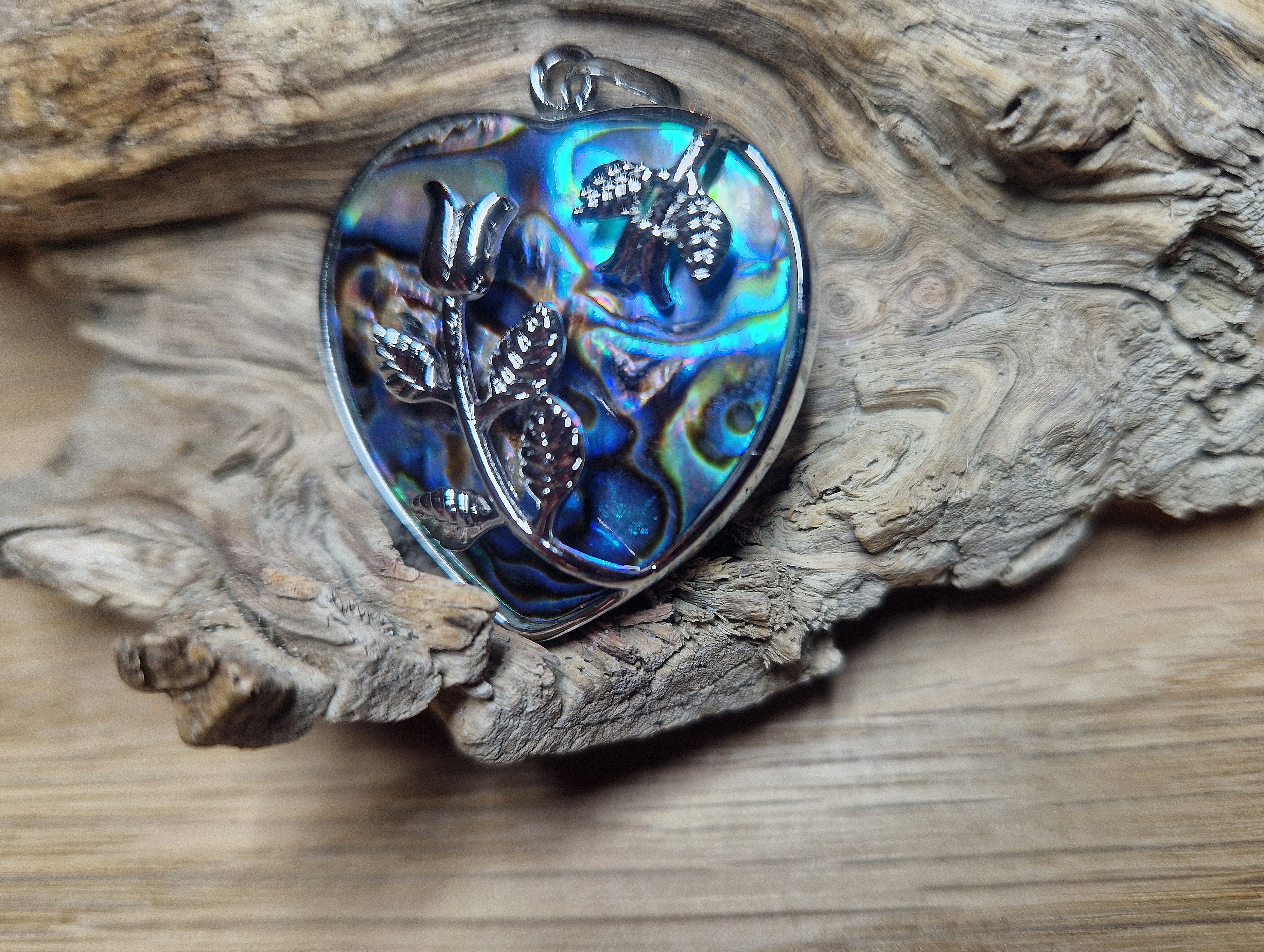 Ciondolo in apatite con occhiello in argento 925: ispirazione, motivazione e serenità interiore