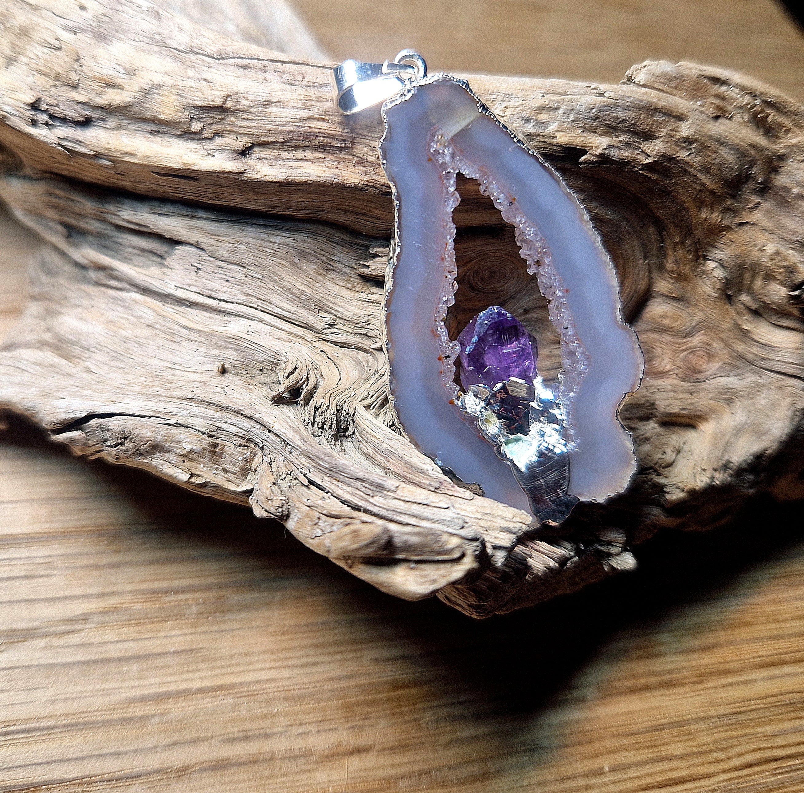 Ciondolo in apatite con occhiello in argento 925: ispirazione, motivazione e serenità interiore