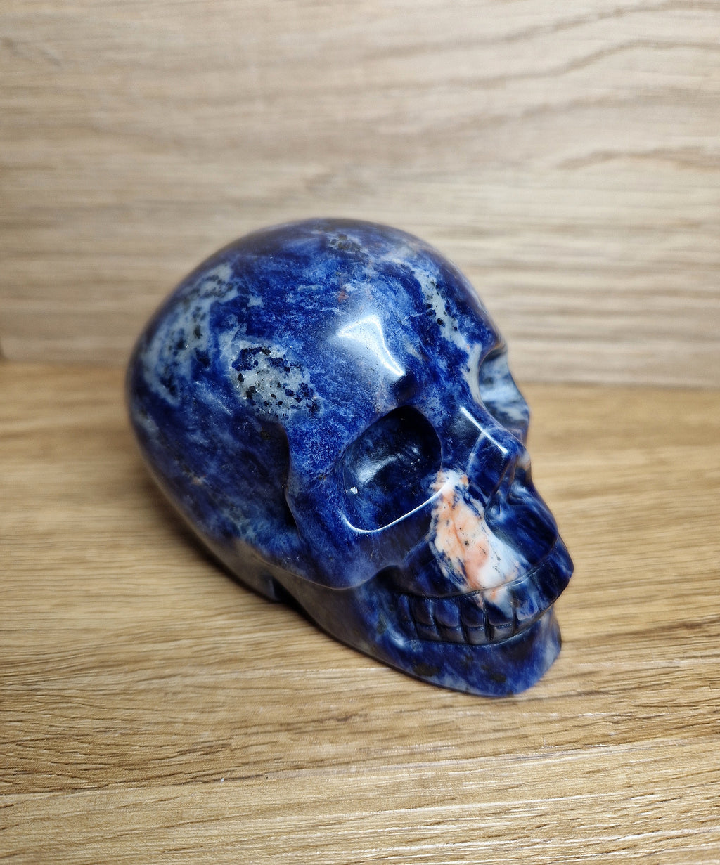 Sodalith Kristallschädel – Handgearbeitetes Einzelstück
