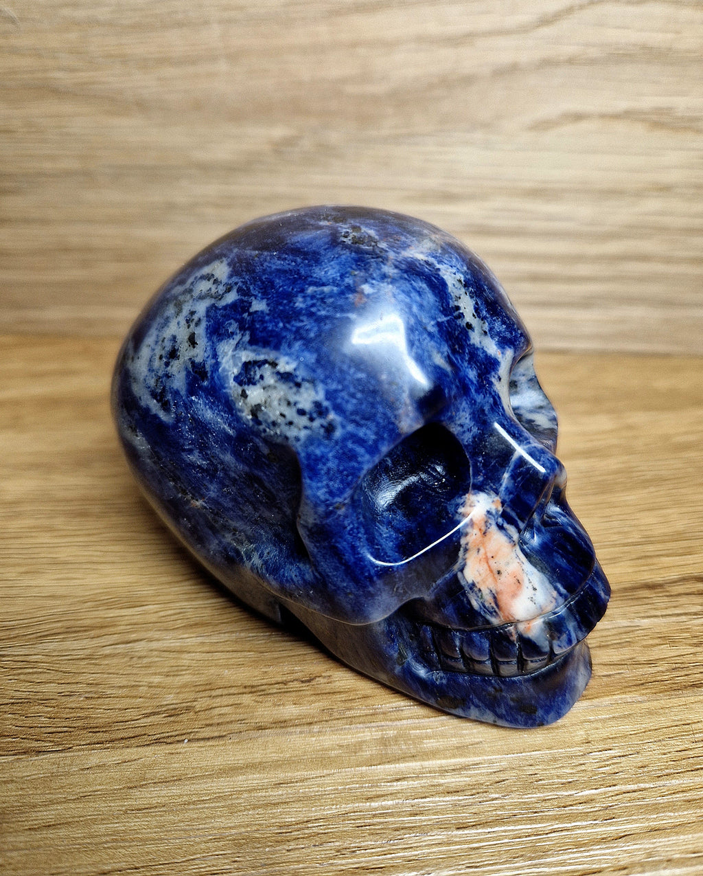 Sodalith Kristallschädel – Handgearbeitetes Einzelstück