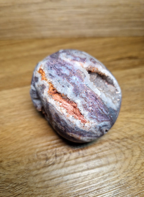 Achat / Chalcedon Kristallschädel mit Druse – Naturstein Einzelstück