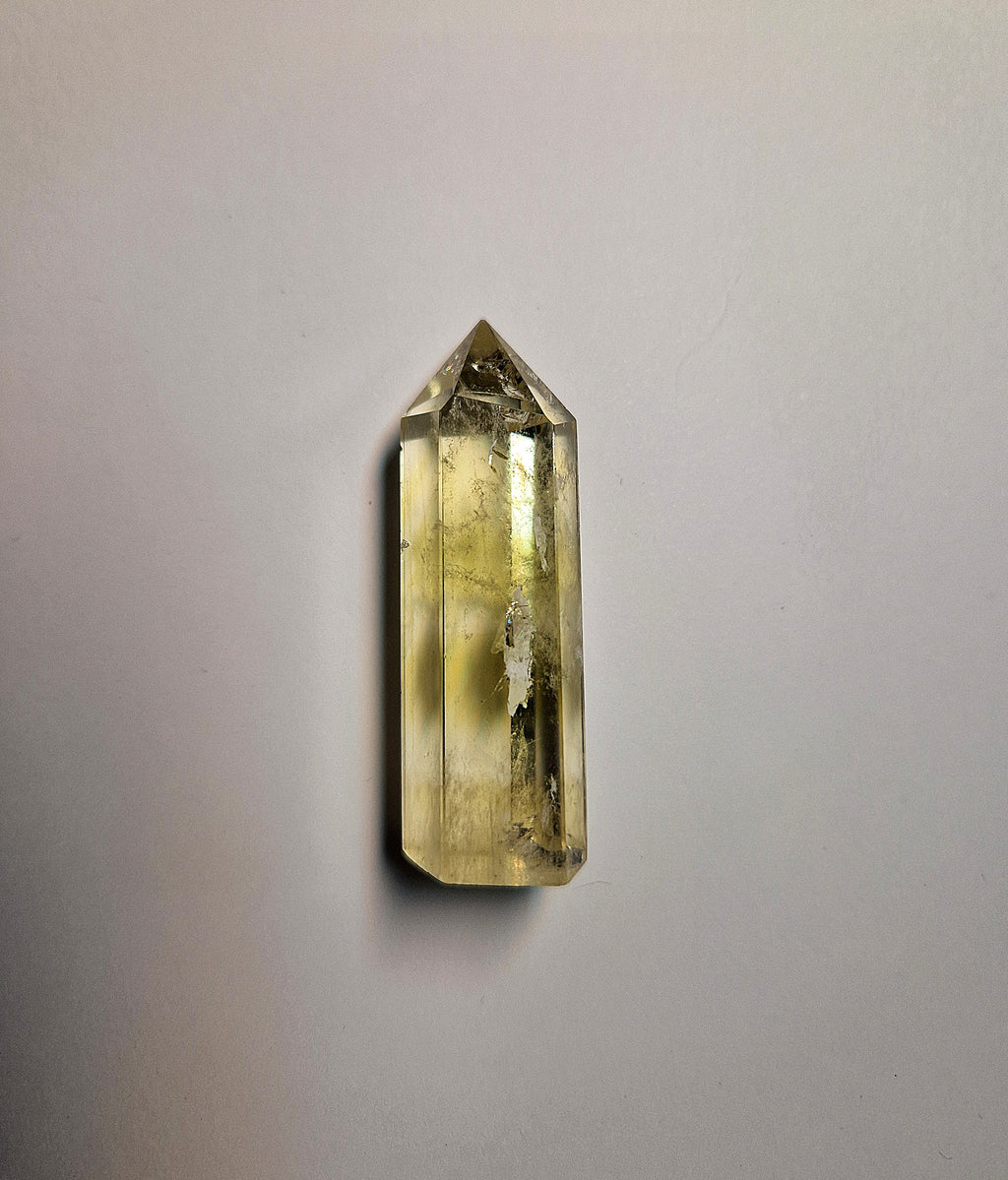 ✨ Golden Healer Quarz – natürlicher Kristall mit goldener Energie ✨
