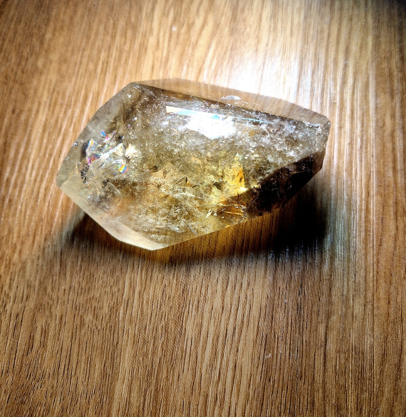 ✨ Golden Healer Quarz Spitze mit funkelnder Druse ✨