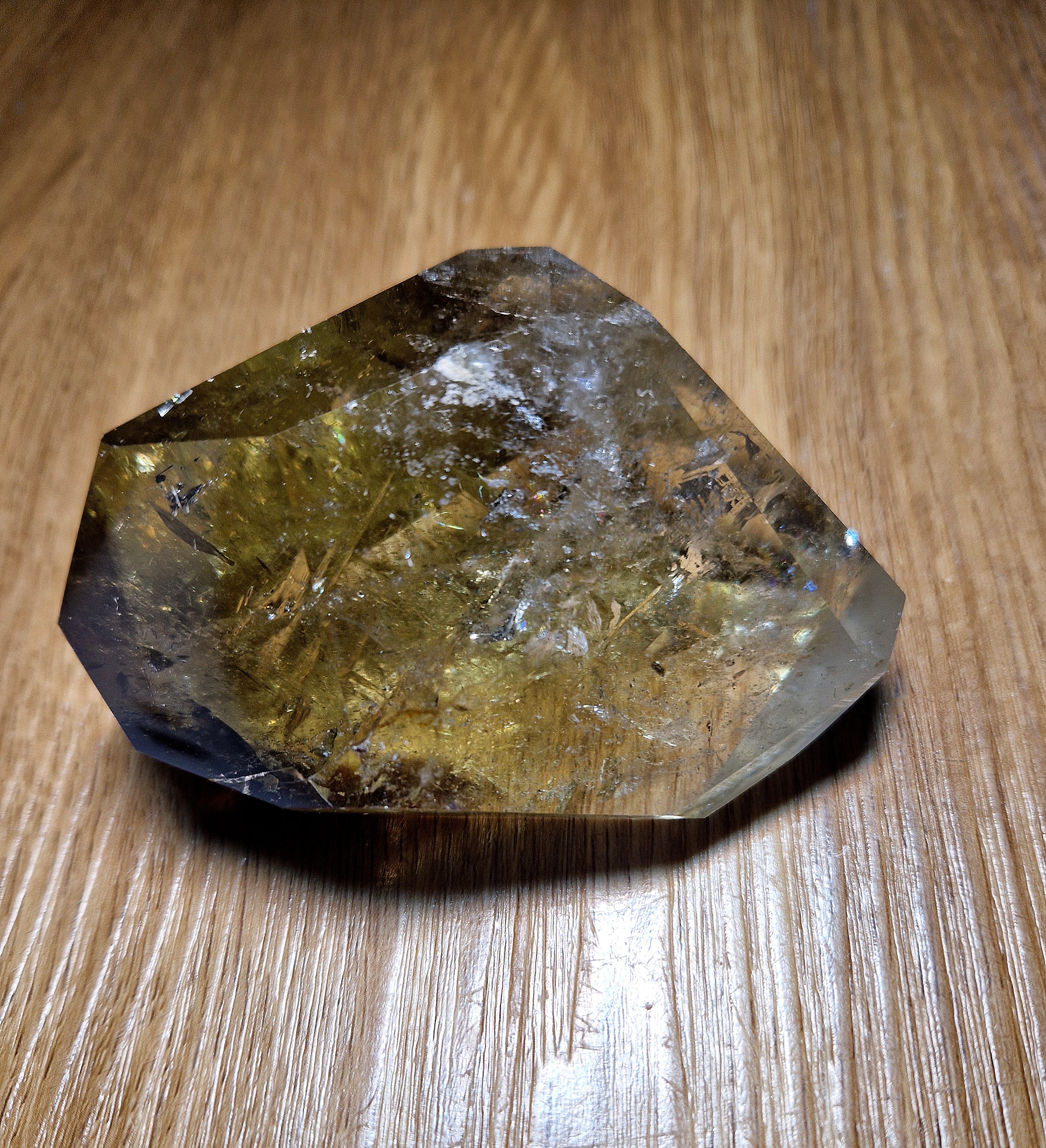 ✨ Golden Healer Quarz Spitze mit funkelnder Druse ✨
