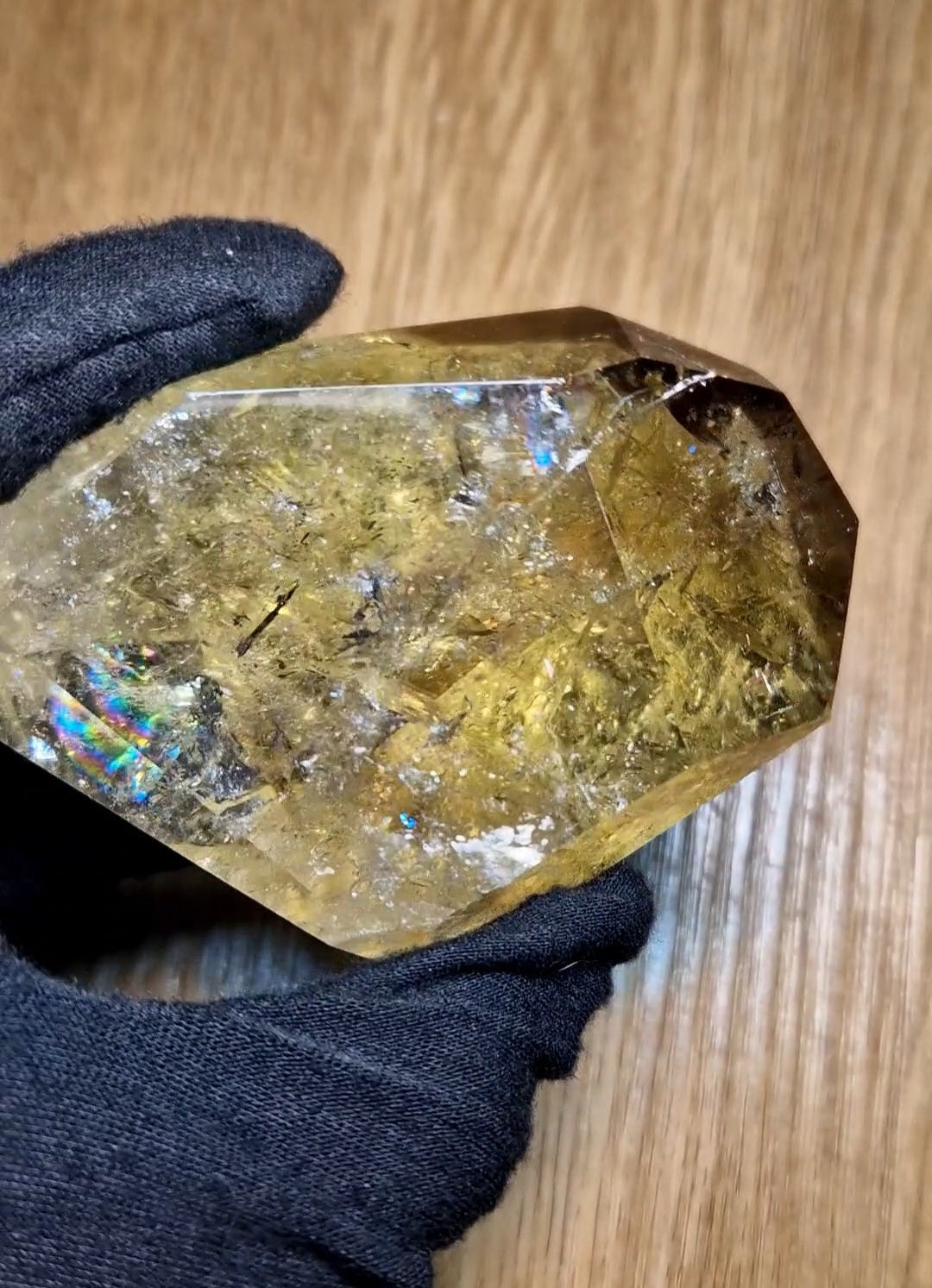 ✨ Golden Healer Quarz Spitze mit funkelnder Druse ✨