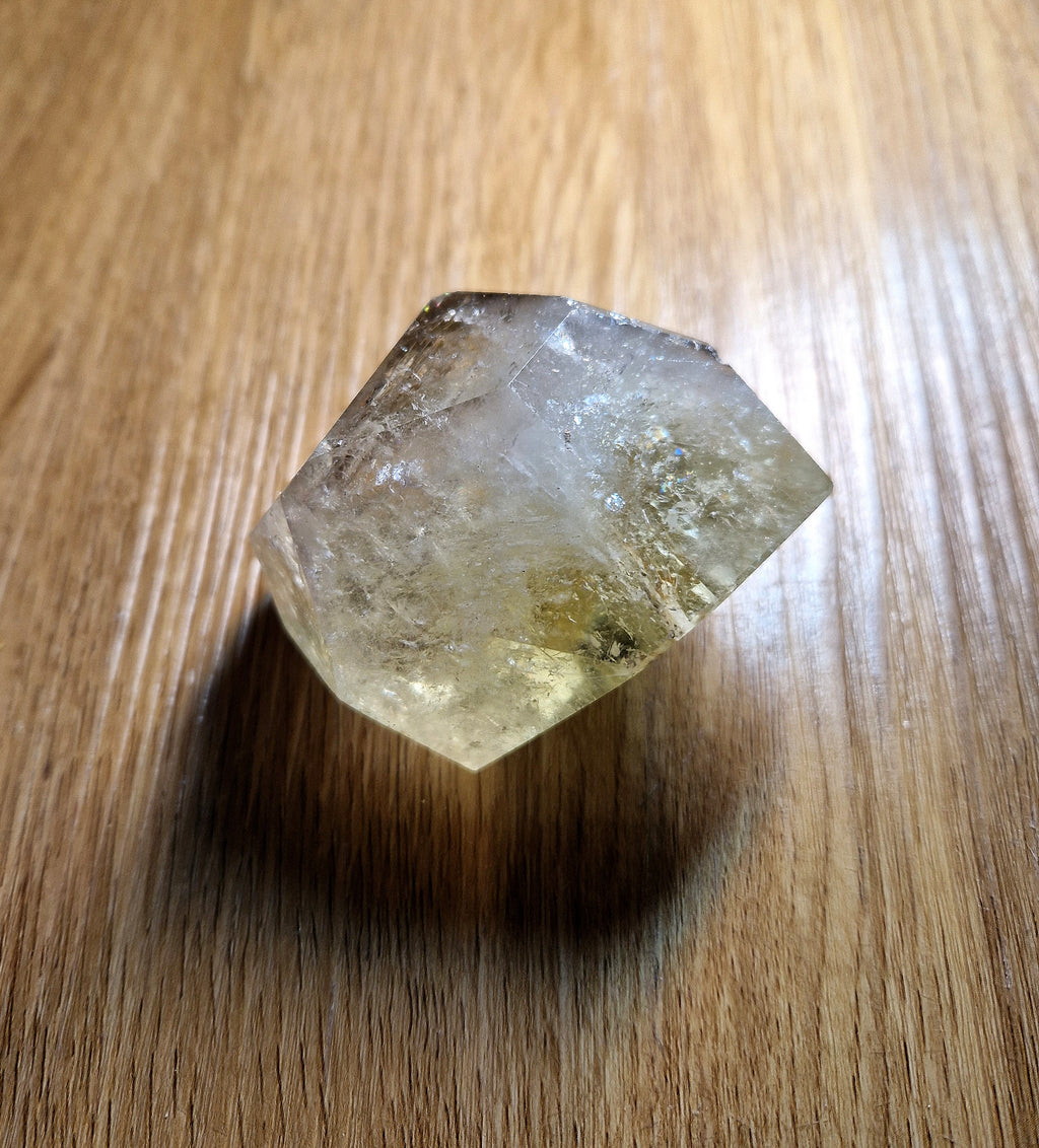 ✨ Golden Healer Quarz – kraftvolles Unikat mit warmen Goldnuancen ✨