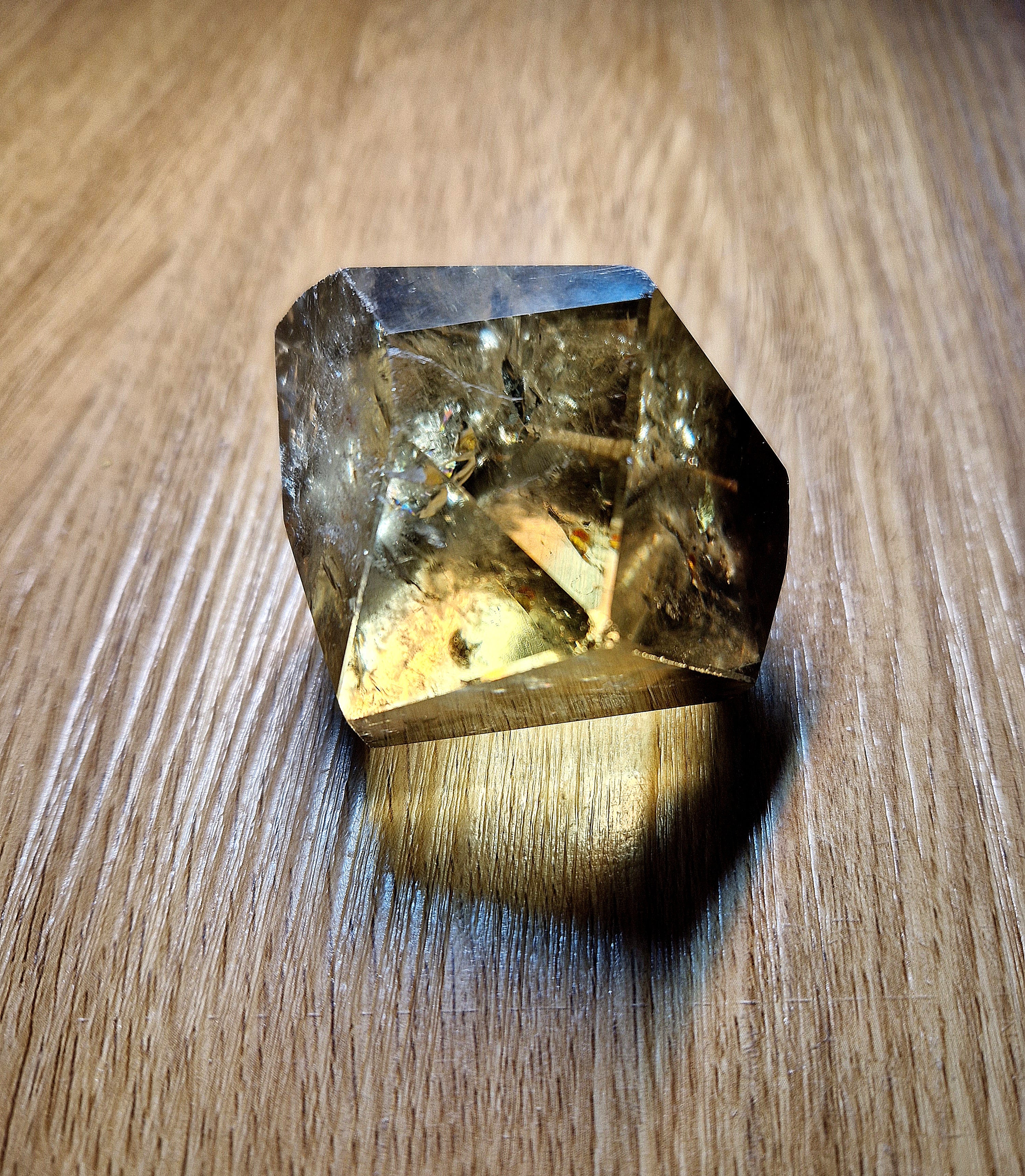✨ Golden Healer Citrin Quarz – kraftvoller Lichtträger mit Tiefe ✨