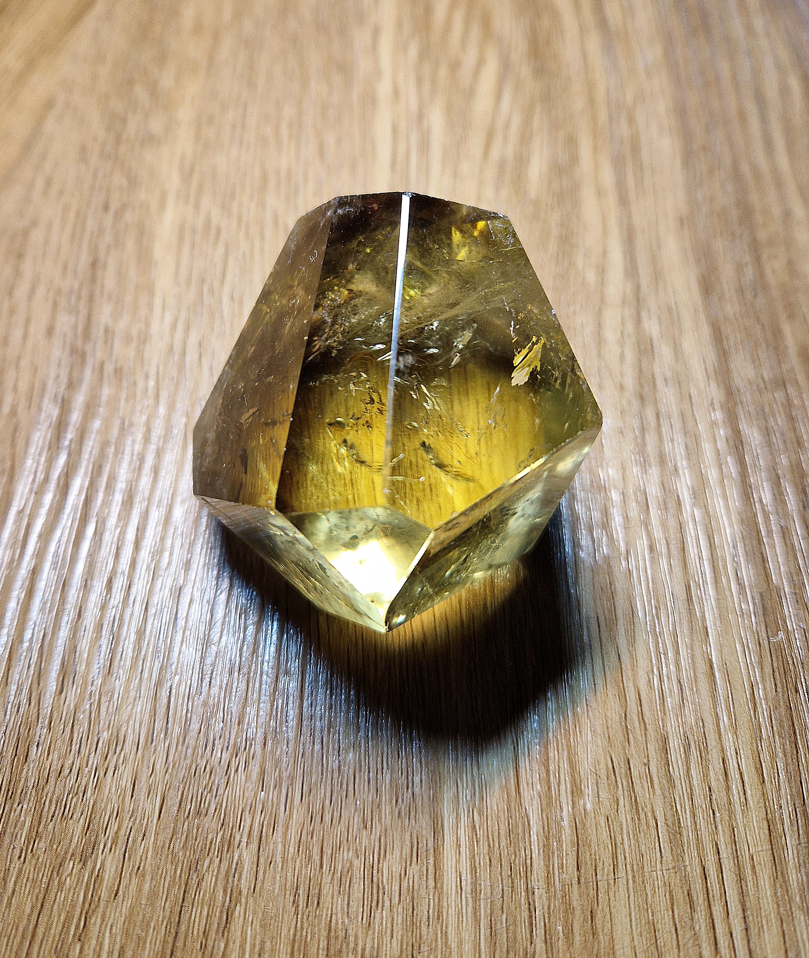 ✨ Golden Healer Citrin Quarz – kraftvoller Lichtträger mit Tiefe ✨