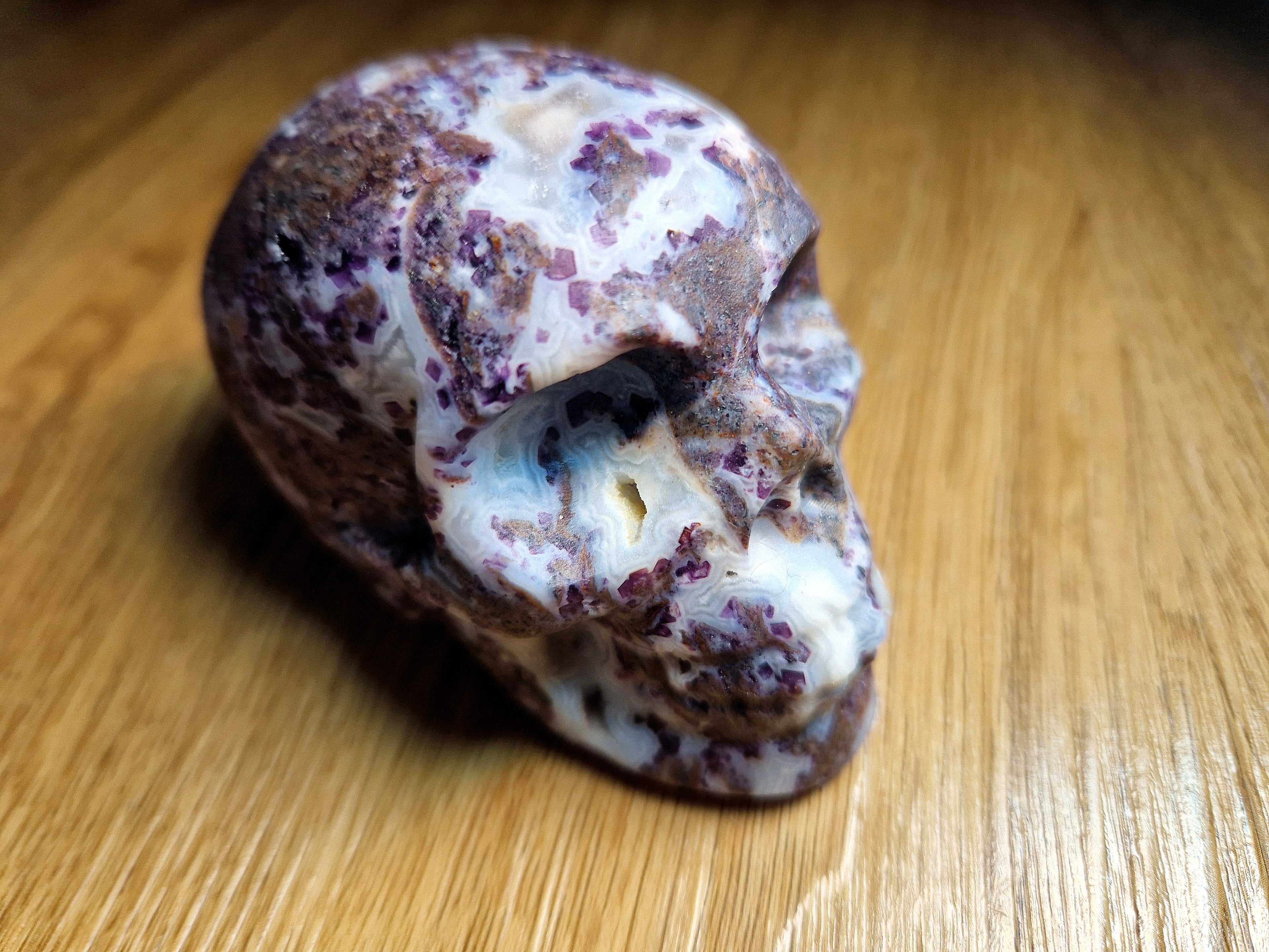 Testa di drago in agata arborea – Intagliata a mano | 555 g | 12 cm