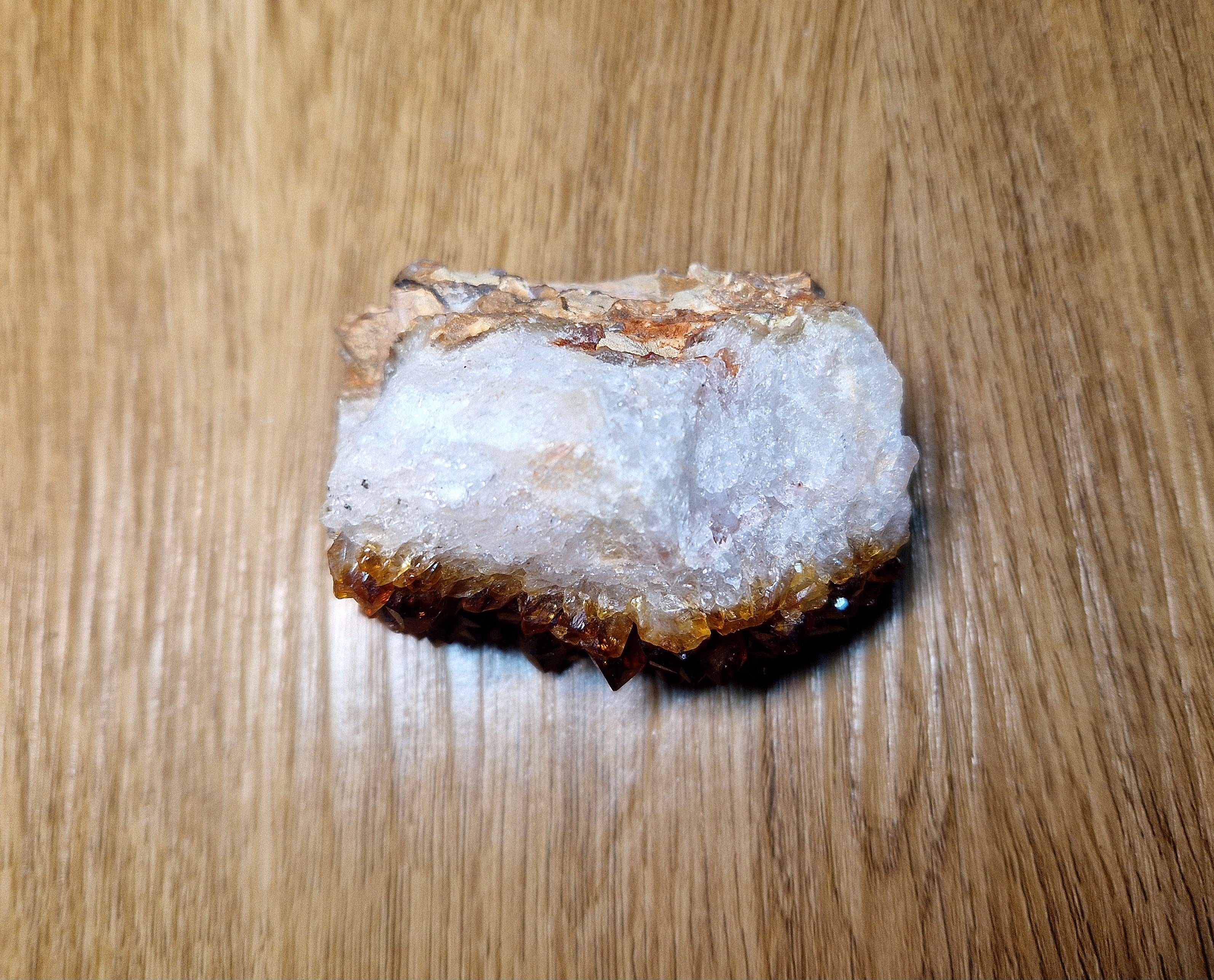 Citrin-Druse (gebrannter Amethyst) – 216 g Unikat