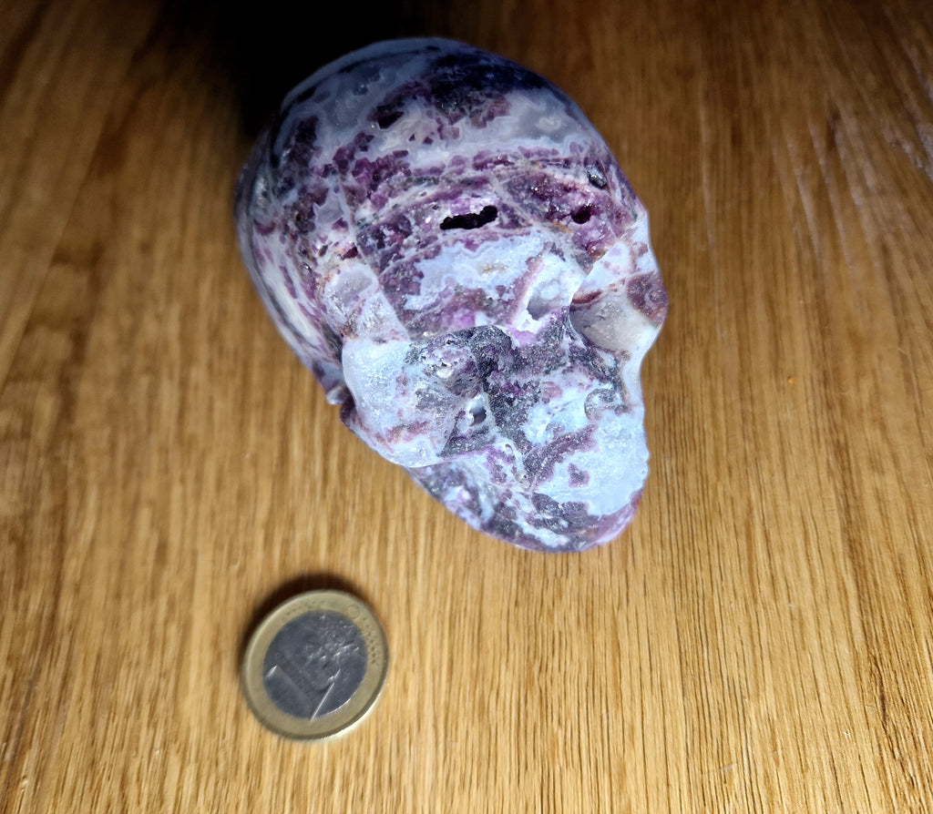 💀 Lepidolith-Achat Kristallschädel mit Quarzdrusen – 425 g – Wunderschönes Unikat 💜