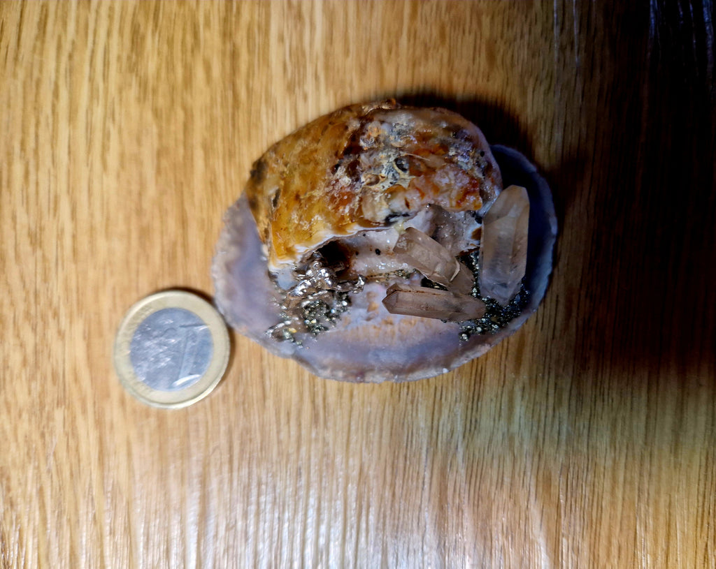 Achat-Geode mit Bergkristall & Pyrit – Einzigartiges Sammlerstück