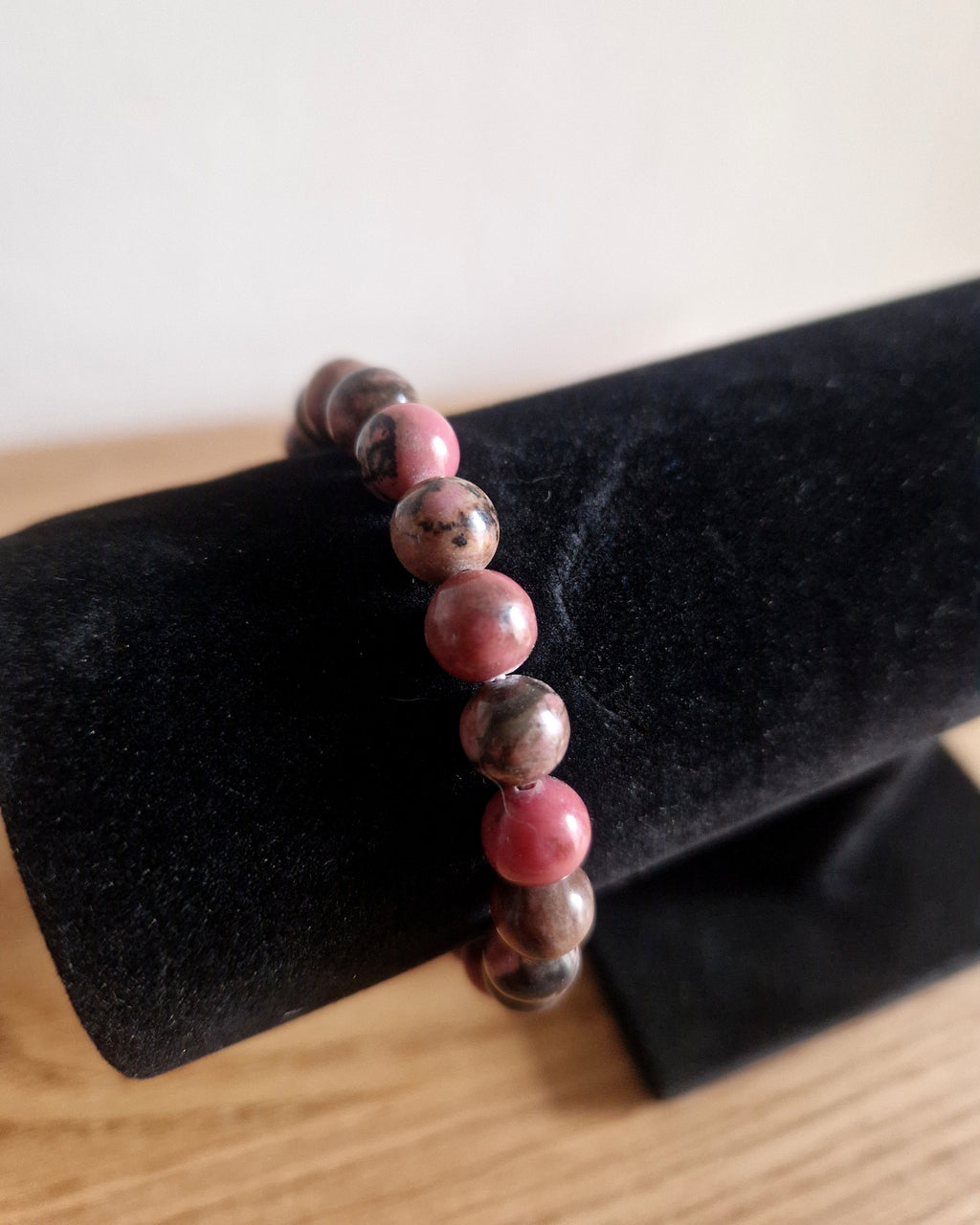 Rhodonit Armband – 8 mm Naturstein