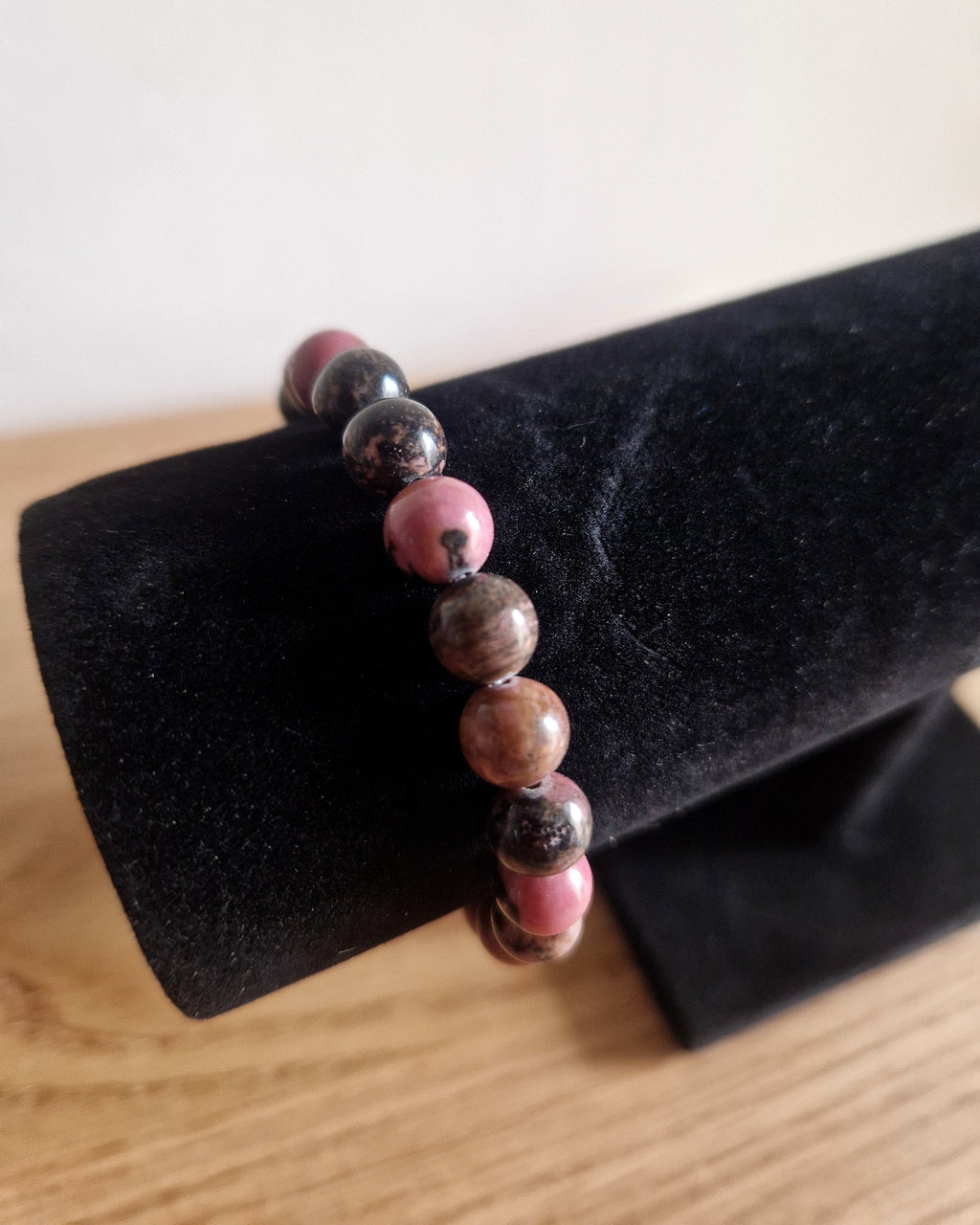 Rhodonit Armband – 8 mm Naturstein