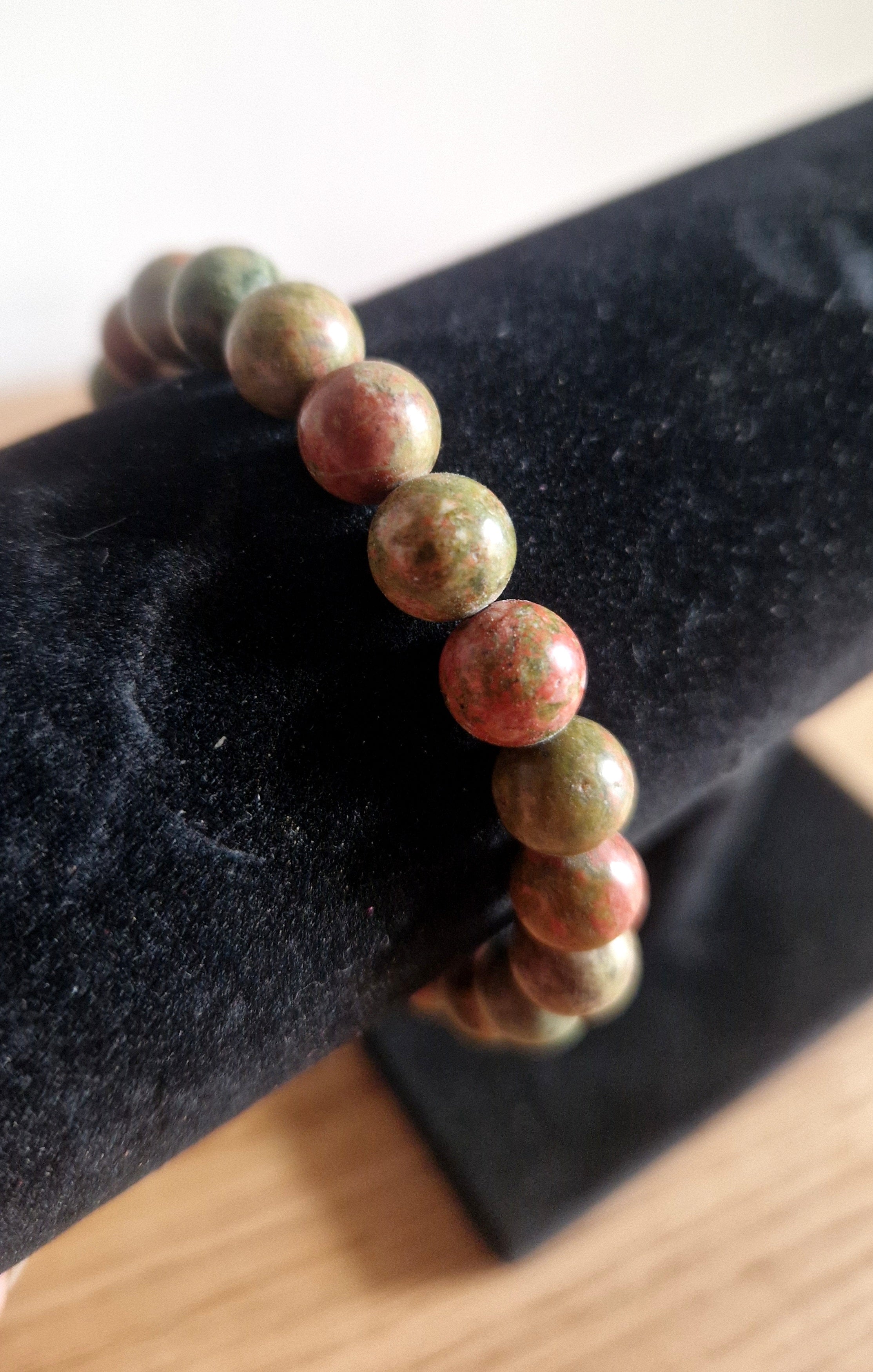 Unakit Armband – 8 mm Naturstein
