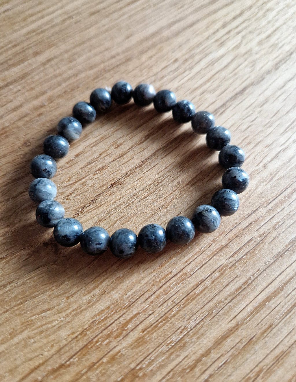 Grauer Labradorit Armband – 8 mm Edelsteinperlen