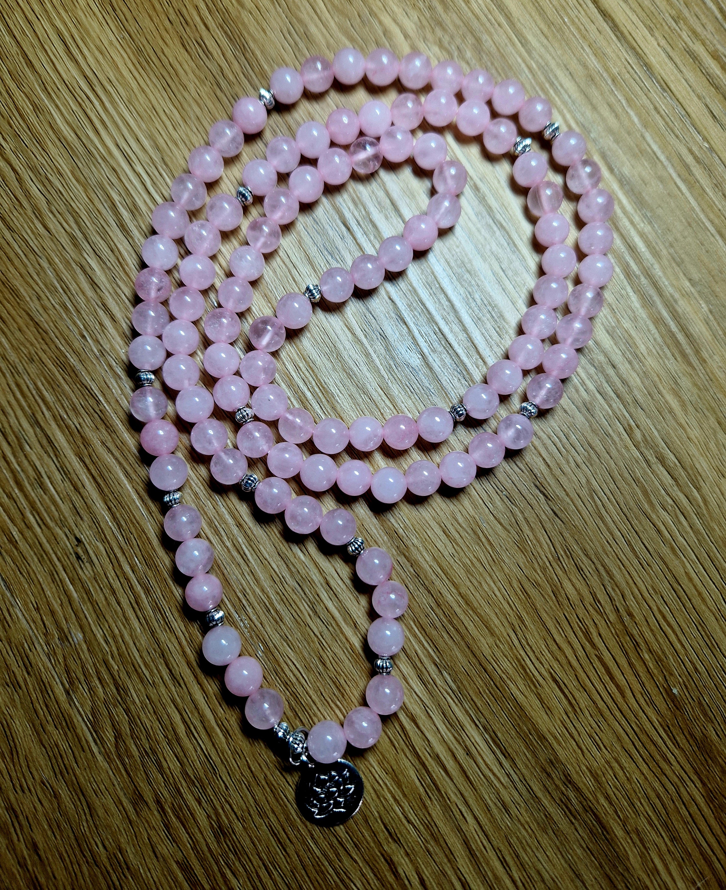 💗 Rosenquarz Halskette mit Lotus-Anhänger – handgefertigtes Unikat 💗