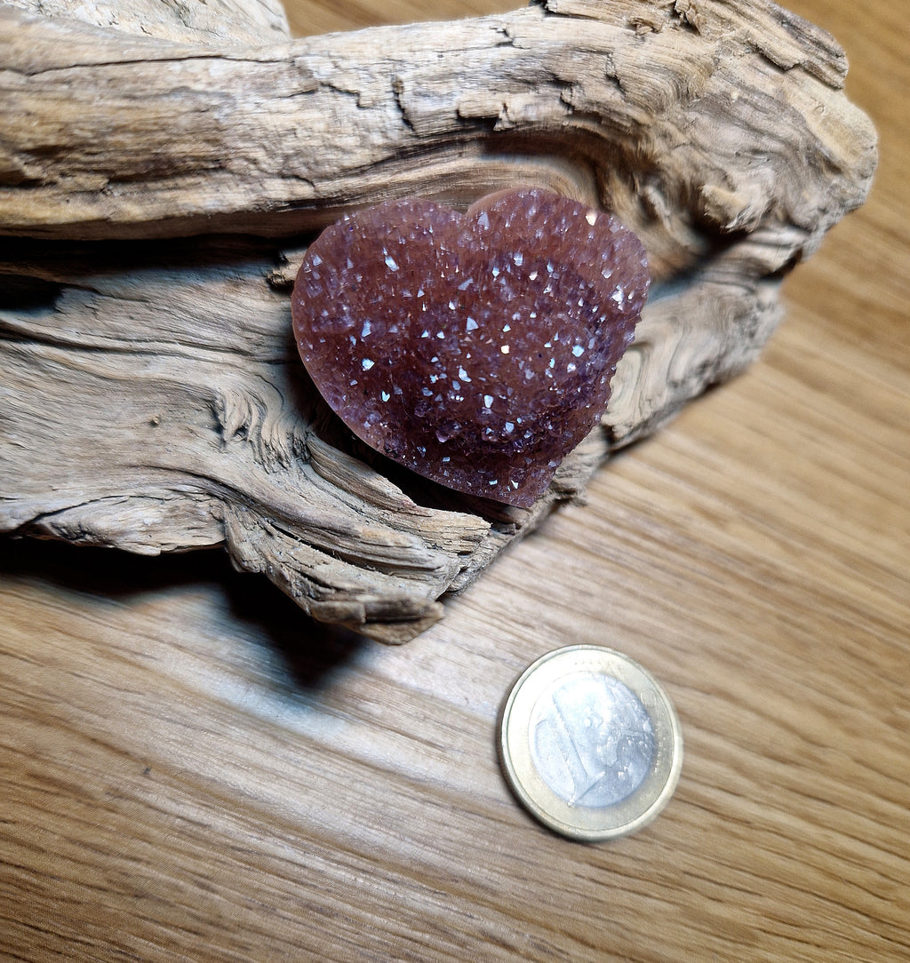 💜 Regenbogen-Amethyst Drusenherz – funkelndes Naturunikat